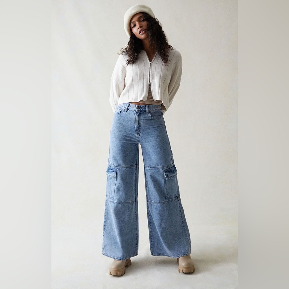 Kendall and Kylie Extreme Wide Leg Cargo Jeans